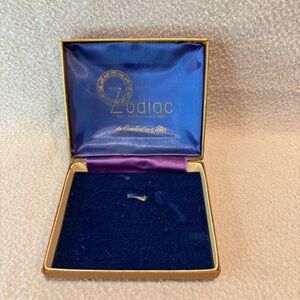 Zodiac Vintage Tan Faux Leather Watch Box